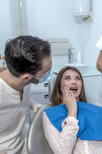 Best Emergency Tooth Extraction in Euless, TX